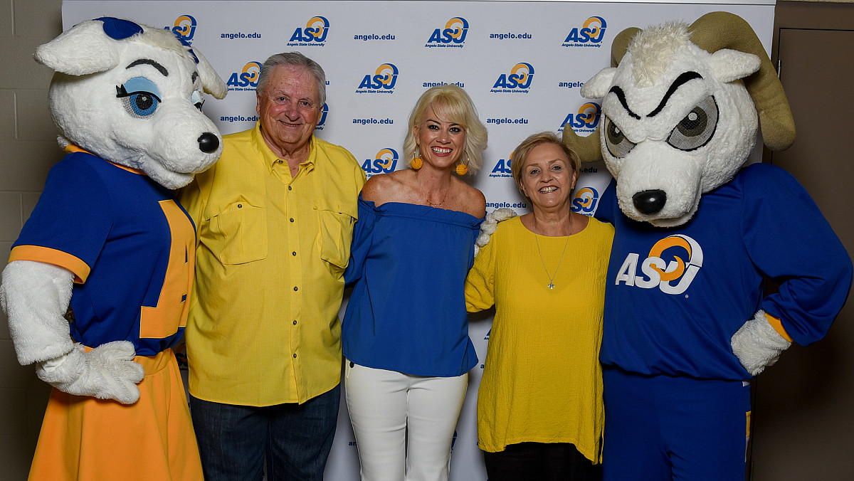 Skip and Valerie Priess attending the Blue and Gold Auction